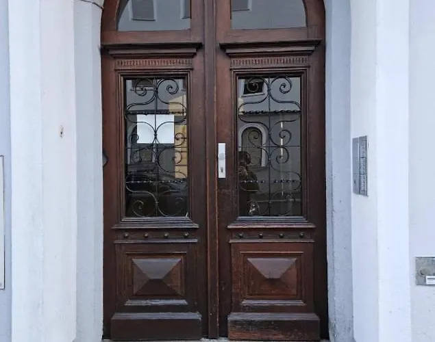 Fffina - Family & Friends - Parking Included Graz